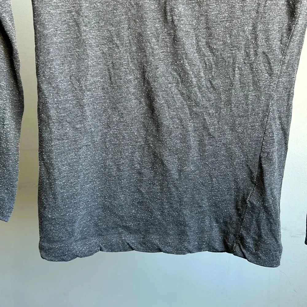 Forever 21 Basic Long Sleeve Gray Shirt | Long Sleeve Shirt | Gray Shirt - Picture 2 of 5